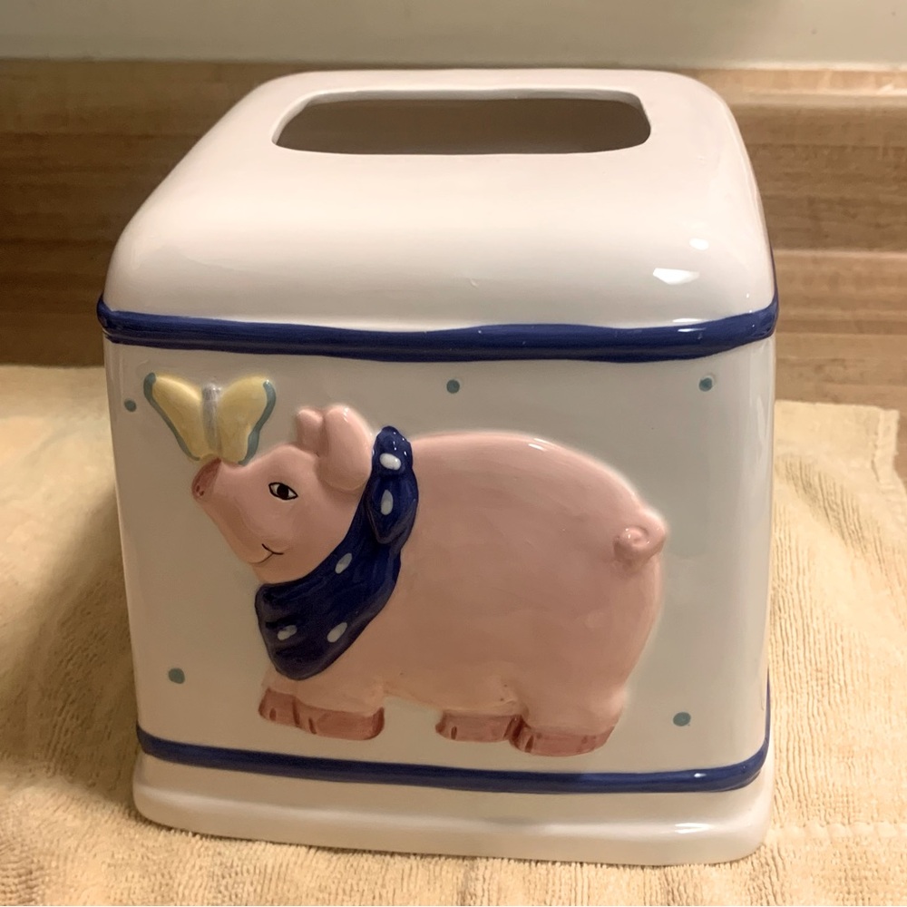 NEW Coco Dowley PIG Tissue Box Cover